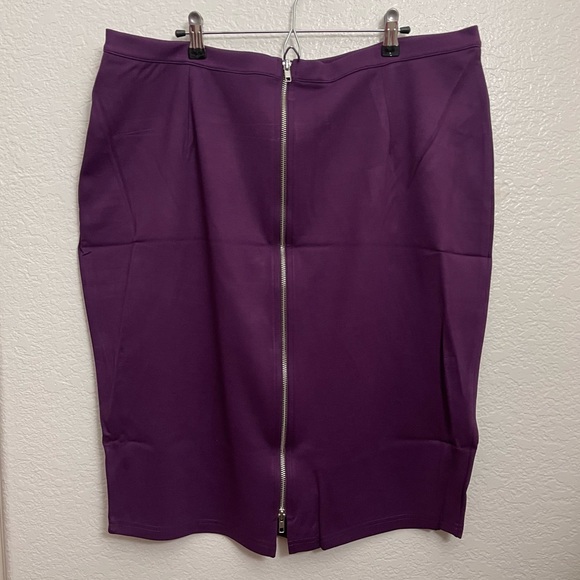 City Chic Midi Tube Skirt - Plum - Size 18 (M) NWT - Picture 4 of 8